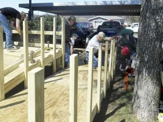 Building a ramp for an Aledo Resident